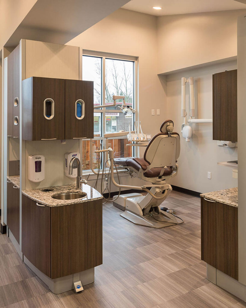 Mount Vernon Periodontics treatment room, Chad Fisher Construction