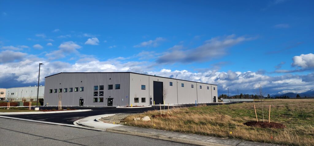 Roadside Exterior View - pre-engineered commercial construction